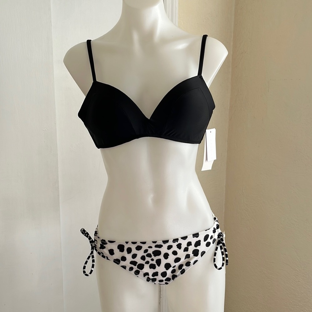 NWT Raisins Black and White Bikini Medium